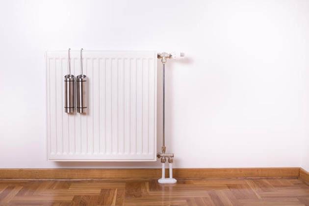 Mantenimiento de radiadores y consejos útiles antes de volver a encenderlos